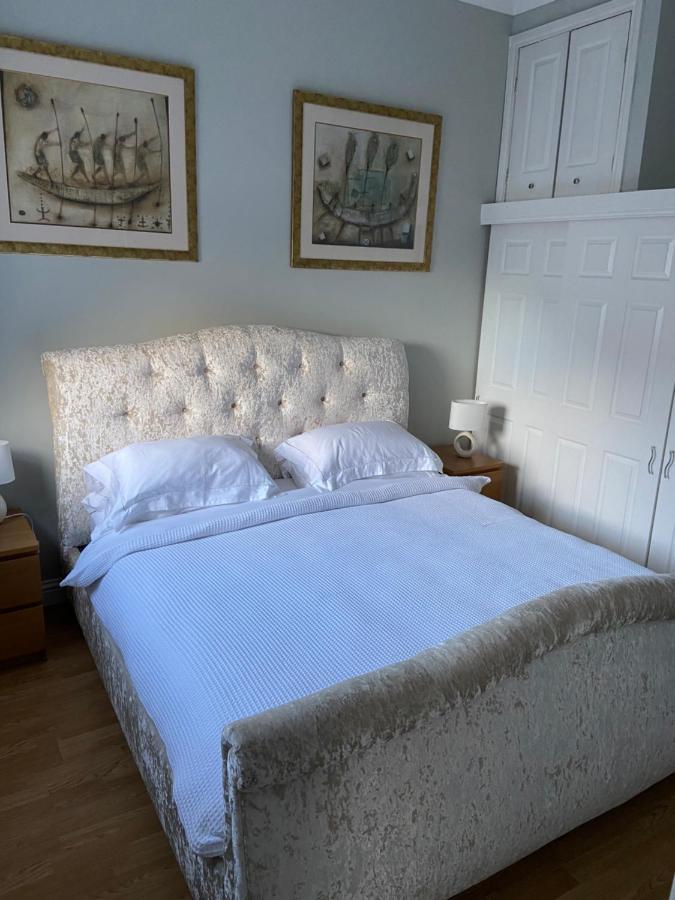Cheerful One Bedroom Cottage With Parking Space. 格拉斯哥 外观 照片